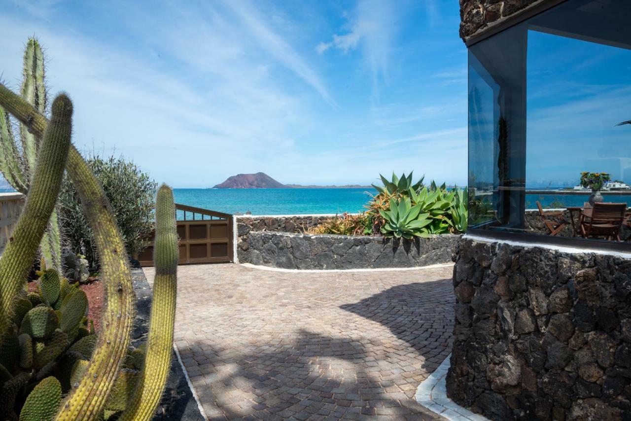 La Golondrina - Beach Froont Corralejo Exterior foto