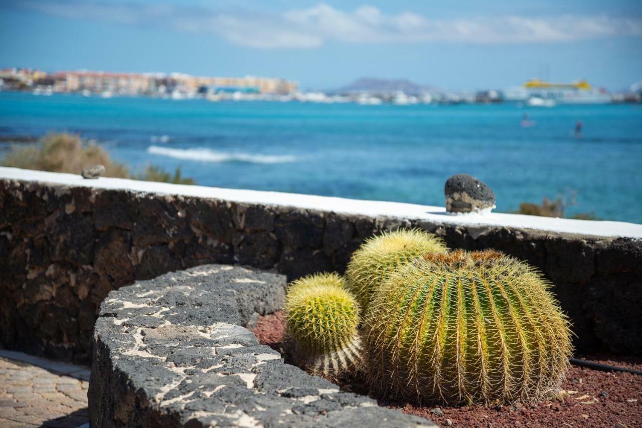 La Golondrina - Beach Froont Corralejo Exterior foto