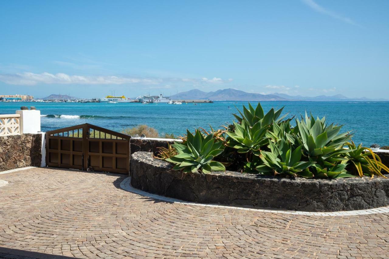La Golondrina - Beach Froont Corralejo Exterior foto